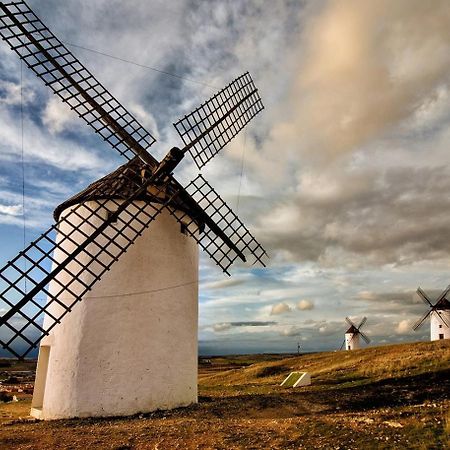 Casa Rural Compartida Casa De La Mancha モタ・デル・クエルボ エクステリア 写真
