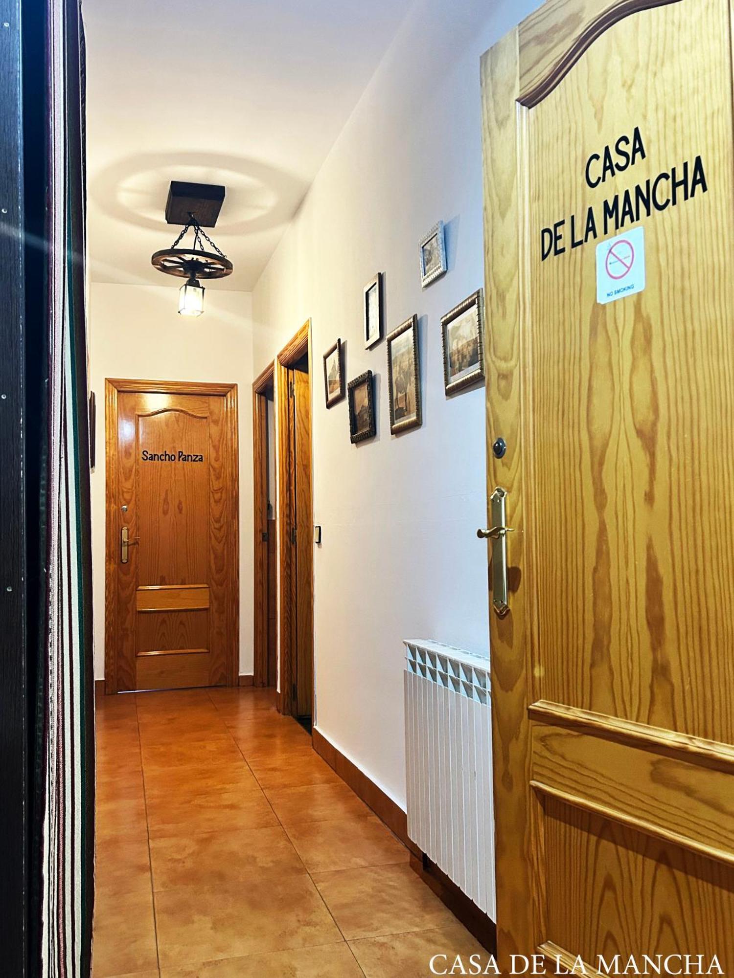 Casa Rural Compartida Casa De La Mancha モタ・デル・クエルボ エクステリア 写真